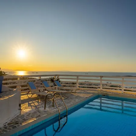 Golden Sunset * Parikia (Paros)
