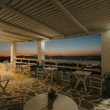 Golden Sunset * Parikia (Paros)