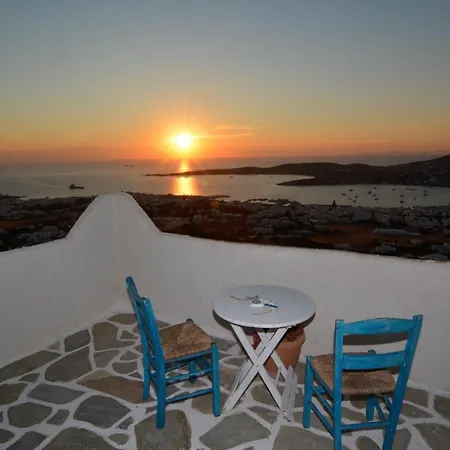 Golden Sunset * Parikia (Paros)
